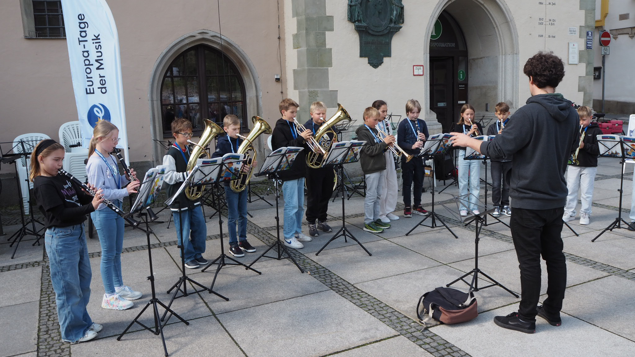 Leider haben wir keinen Titel zu diesem Bild. Wir arbeiten daran und bitten um Ihr Verständnis. Leider haben wir keinen Alternativtext zu diesem Bild, aber wir arbeiten daran.