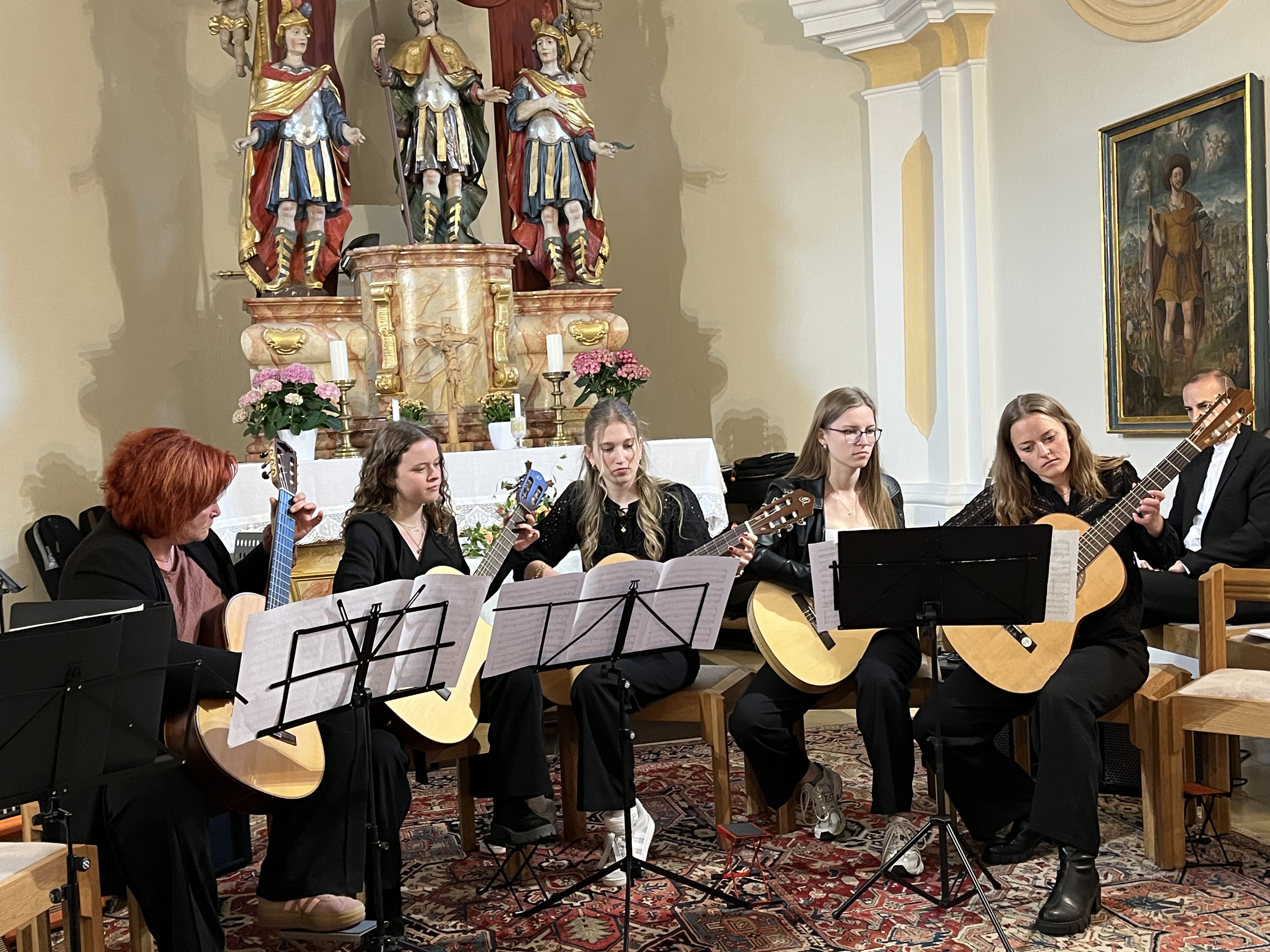 Leider haben wir keinen Titel zu diesem Bild. Wir arbeiten daran und bitten um Ihr Verständnis. Leider haben wir keinen Alternativtext zu diesem Bild, aber wir arbeiten daran.