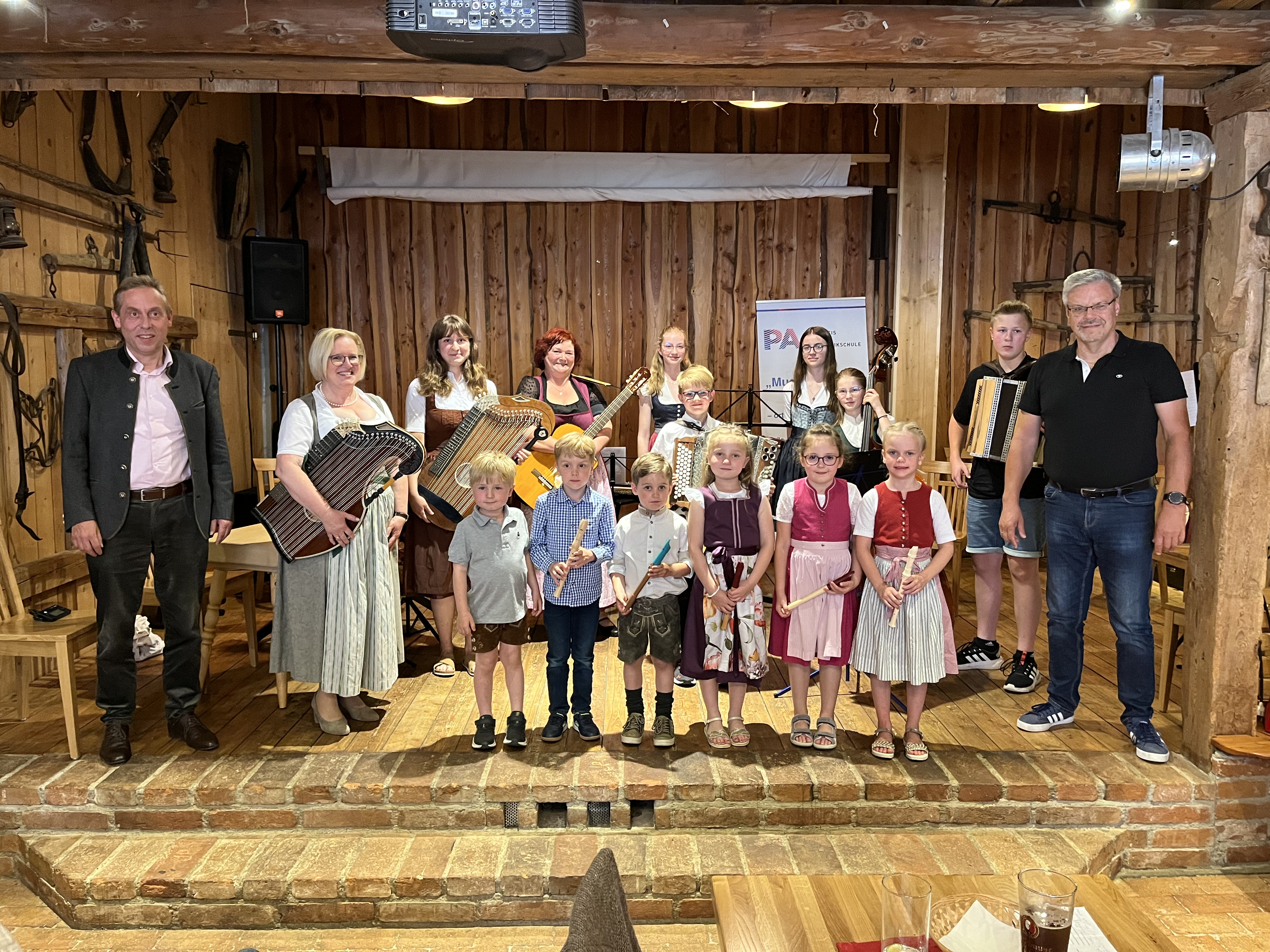 Pressebild Klingende Juwele Volksmusikkonzert Juni 2025.jpg Leider haben wir keinen Alternativtext zu diesem Bild, aber wir arbeiten daran.