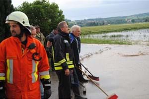 hochwasser 400x300.jpg